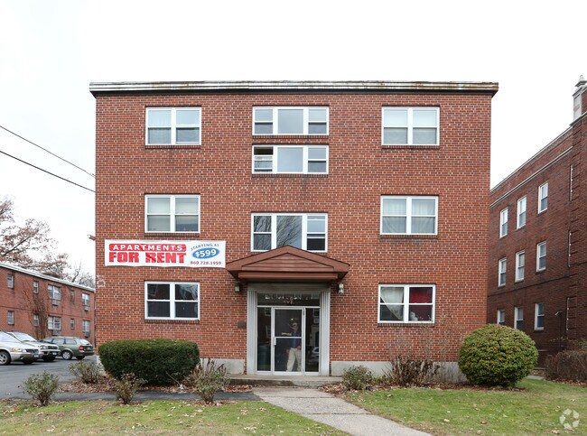 Building Photo - 21 Evergreen Ave