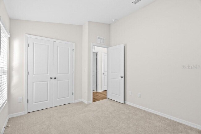 Building Photo - 36920 Sagemoor Dr