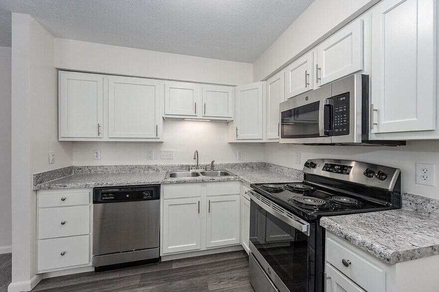 Kingsgate Village 7897 Cox Rd West Chester OH 45069 Apartment Finder