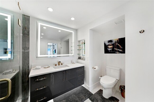 Building Photo - 4020 Galt Ocean Dr