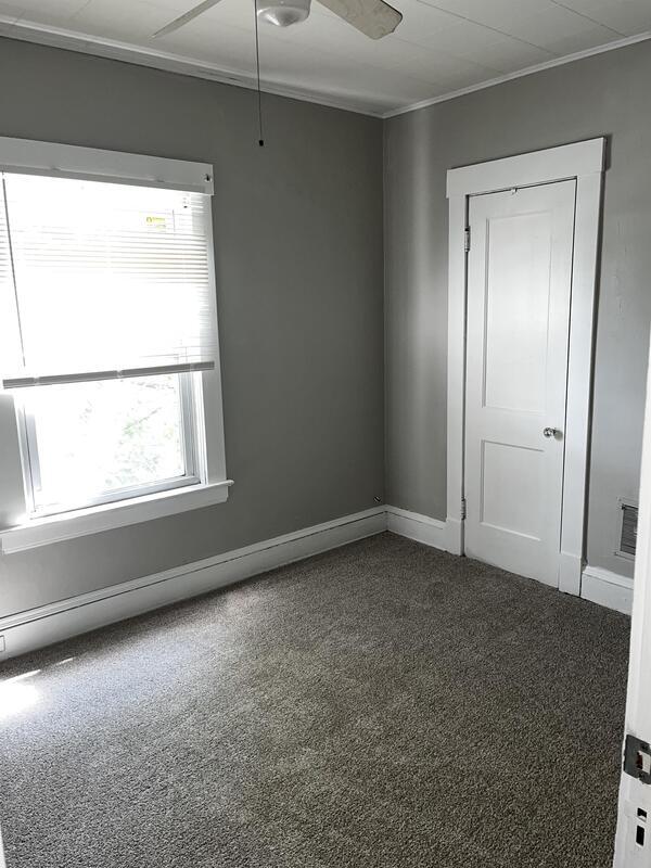 Building Photo - 3403 W 98th St