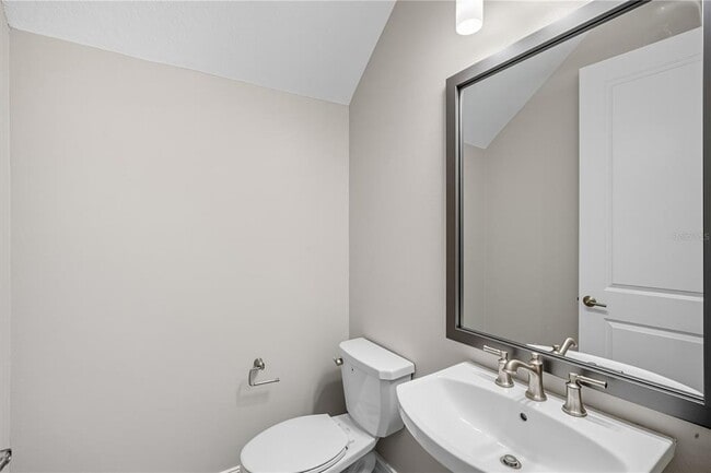 Building Photo - 4663 Almada Ln