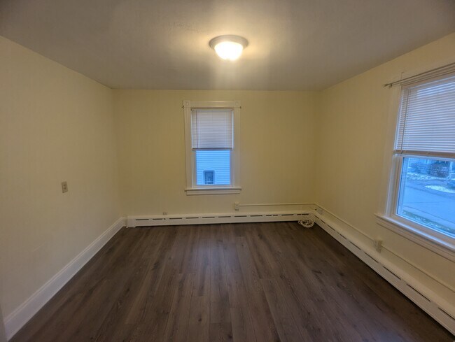 Building Photo - 110 Spring St