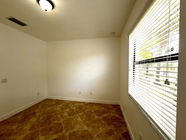 Building Photo - 9368 Via Murano Ct