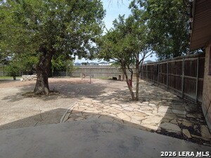 Building Photo - 972 Barbarosa Rd