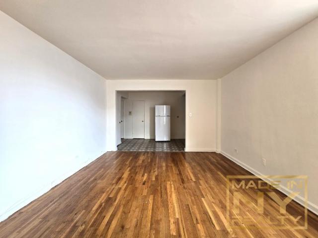 Building Photo - 0 bedroom in ELMHURST NY 11373