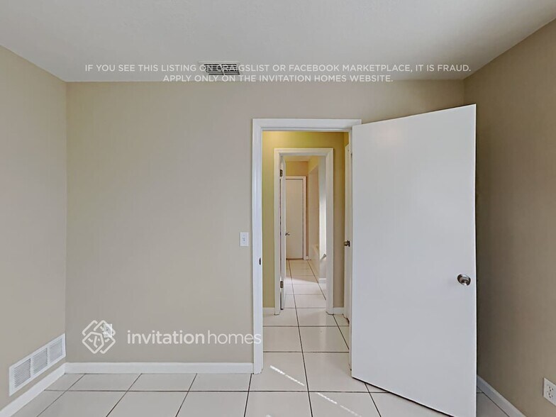 Building Photo - 5320 Winfree Dr