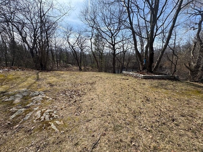 Building Photo - 15 Curlew St