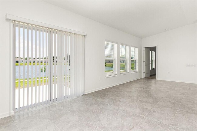 Building Photo - 4928 Worchester Dr