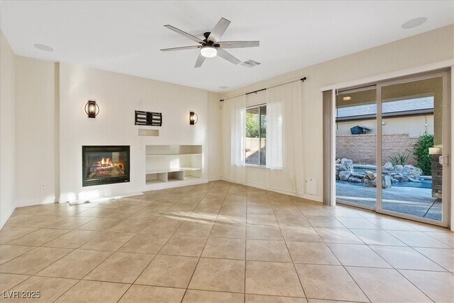 Building Photo - 7381 Summer Duck Way