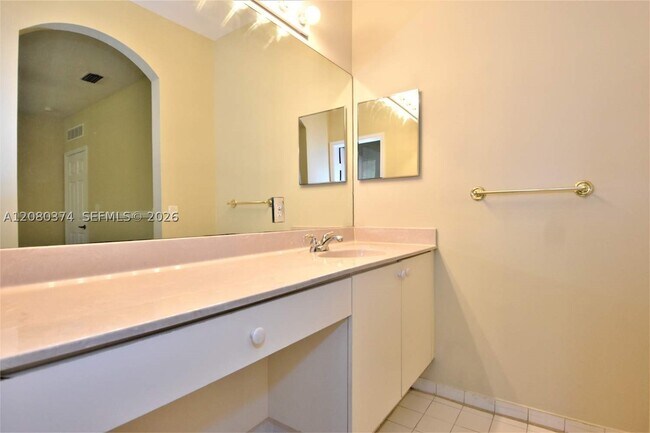 Building Photo - 12768 SW 49th Ct
