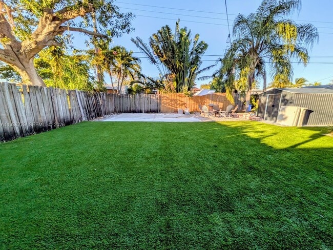 Building Photo - 301 NW 51st St