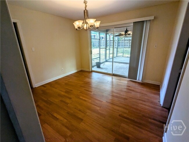 Building Photo - 1107 Meridian Dr