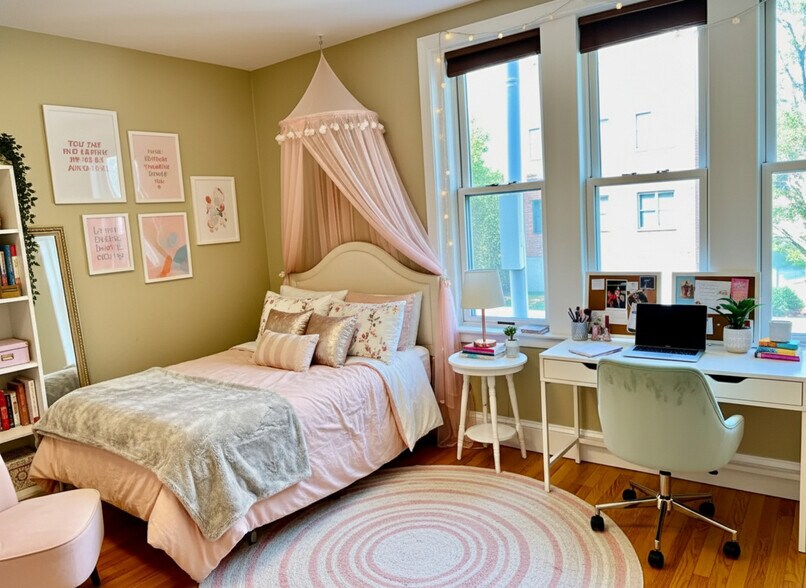 Building Photo - 68 Egmont St