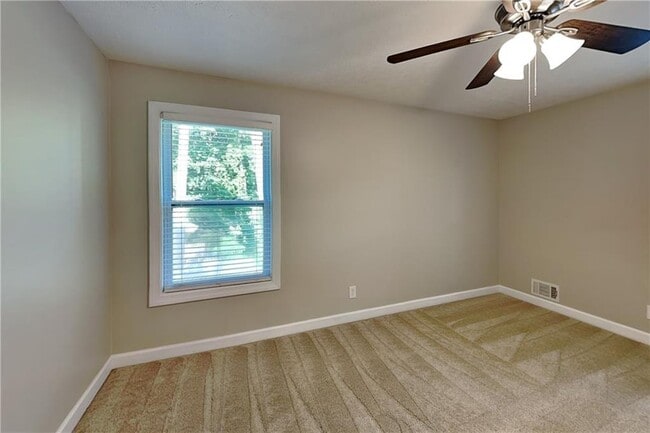 Building Photo - 507 Penny Ln