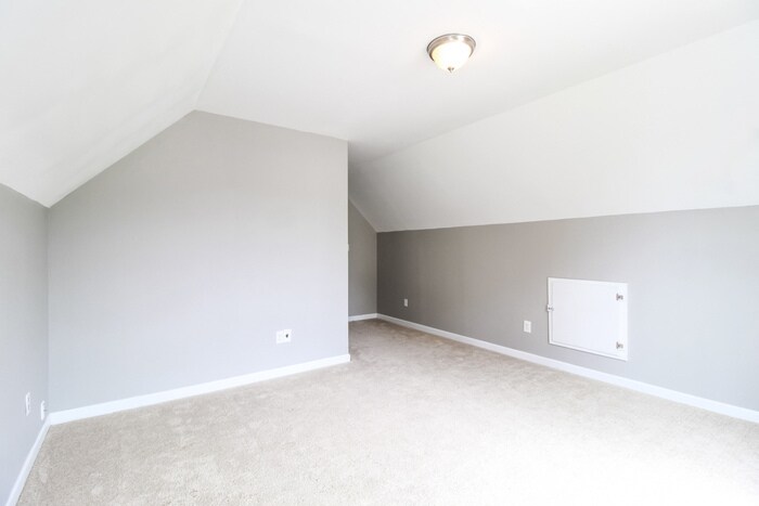 Building Photo - 4922 Ozment Ridge Ct