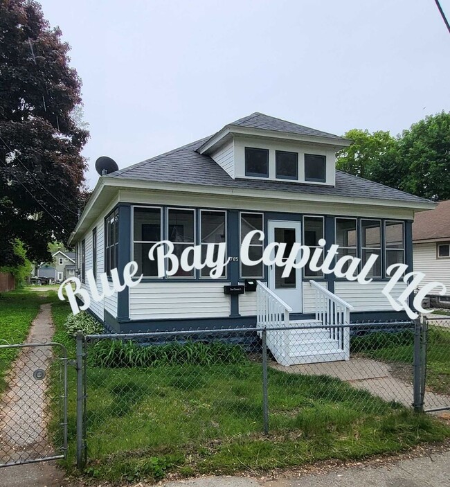 Primary Photo - 2 bedroom, 1 bath house