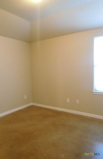 Building Photo - 4403 Cambridge Dr