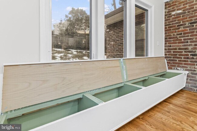 Building Photo - 7609 Woodridge Cir