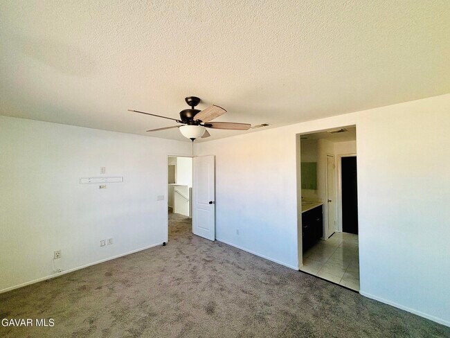 Building Photo - 37306 Wild Tree St
