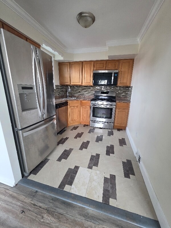 Building Photo - 10849 Lockart Rd