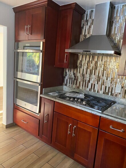 Building Photo - 3408 Stacey Way