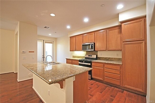 Building Photo - 25209 Bishop Ct