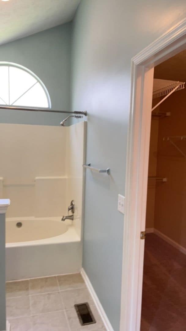 Building Photo - Charming 3 Bed/ 2 Bath home in South Nashv...