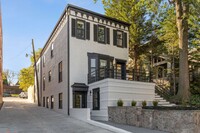 Building Photo - Stylish Cleveland Park Renovation with Par...