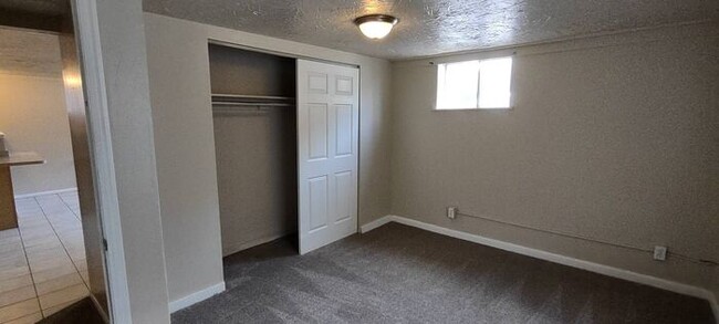 Building Photo - Quaint Provo Basement Apartment w lots of ...