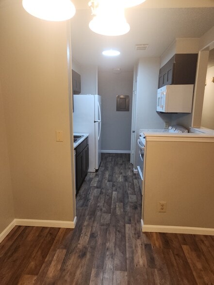 Kitchen - 2303 W Michigan Ave