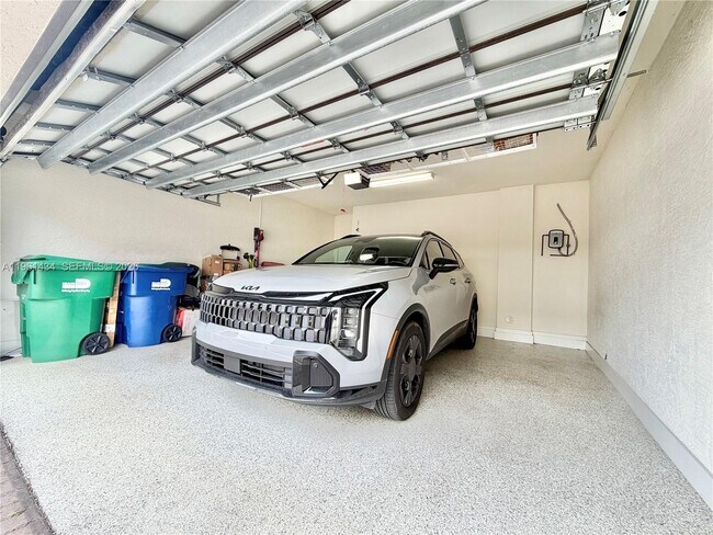 Building Photo - 4861 NW 83rd Path