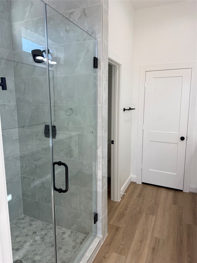 Building Photo - 6350 Culberson St