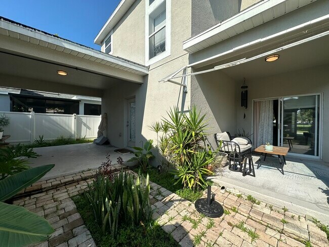 Building Photo - 6979 Bluestem Rd