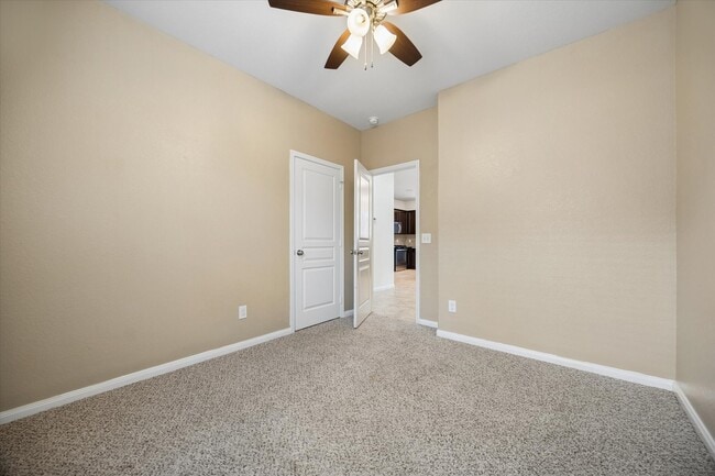 Building Photo - 5810 Banyan Oak Ct