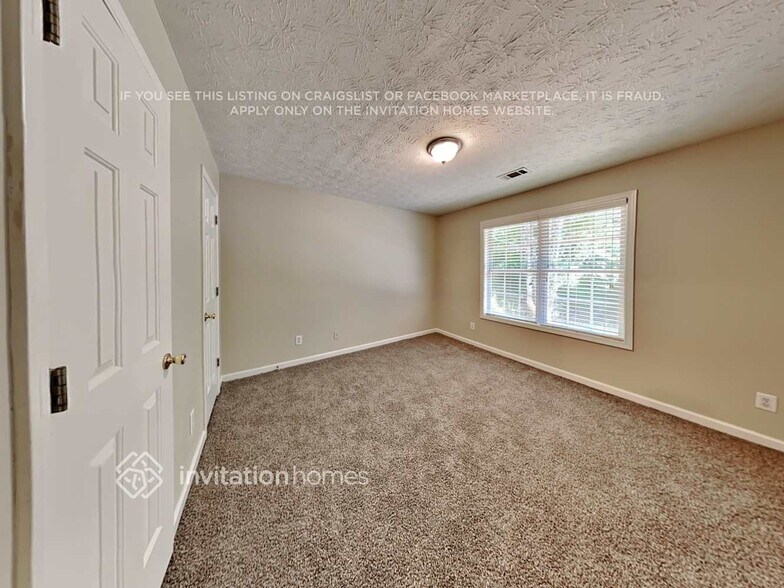 Building Photo - 544 Rivulett Ct