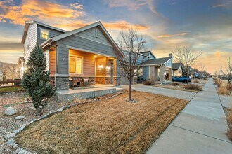 Building Photo - Modern Living. Unforgettable Views 5 bedroom / 5 bathrooms in the desirable Candelas community