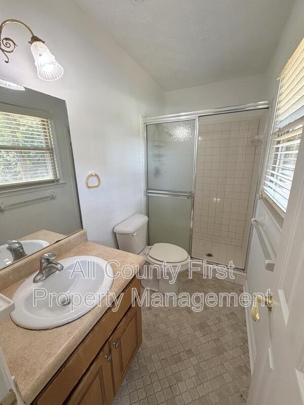 Building Photo - 170 Port Antonio Ct SW