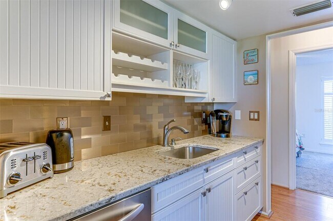 Building Photo - 923 Sandpiper Cir
