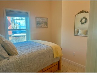 Building Photo - 26 Massasoit Rd