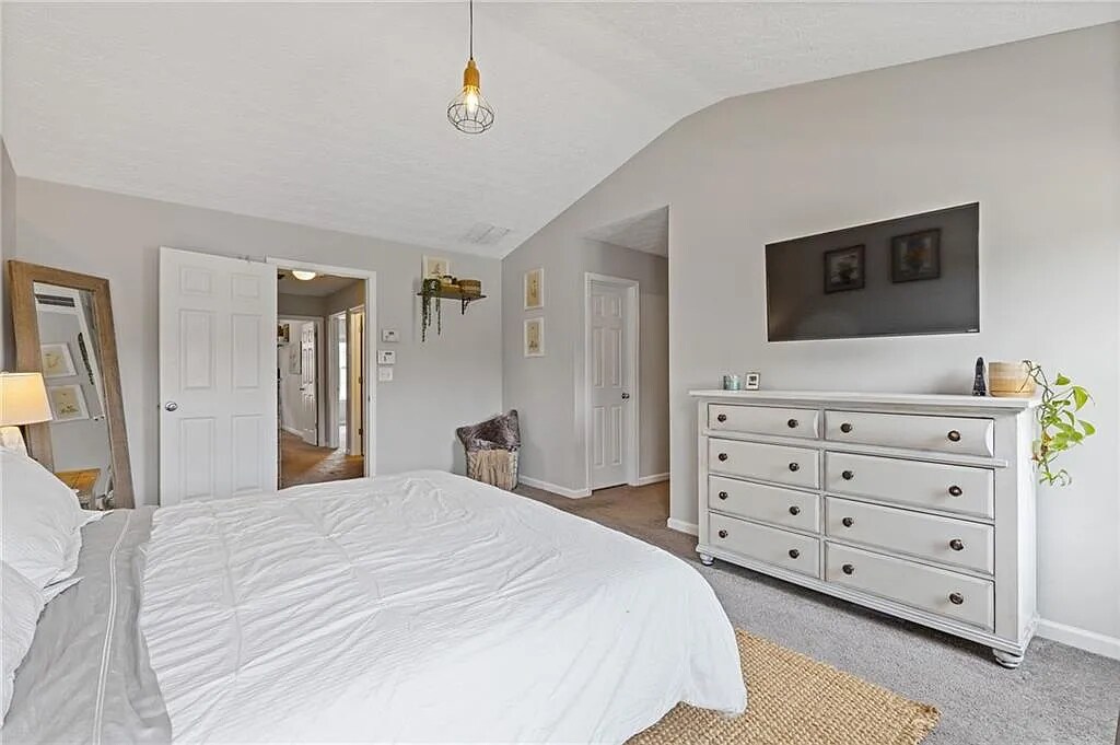 Master Bedroom - 2280 Baker Station Dr