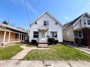 Building Photo - 3010 Warsaw St