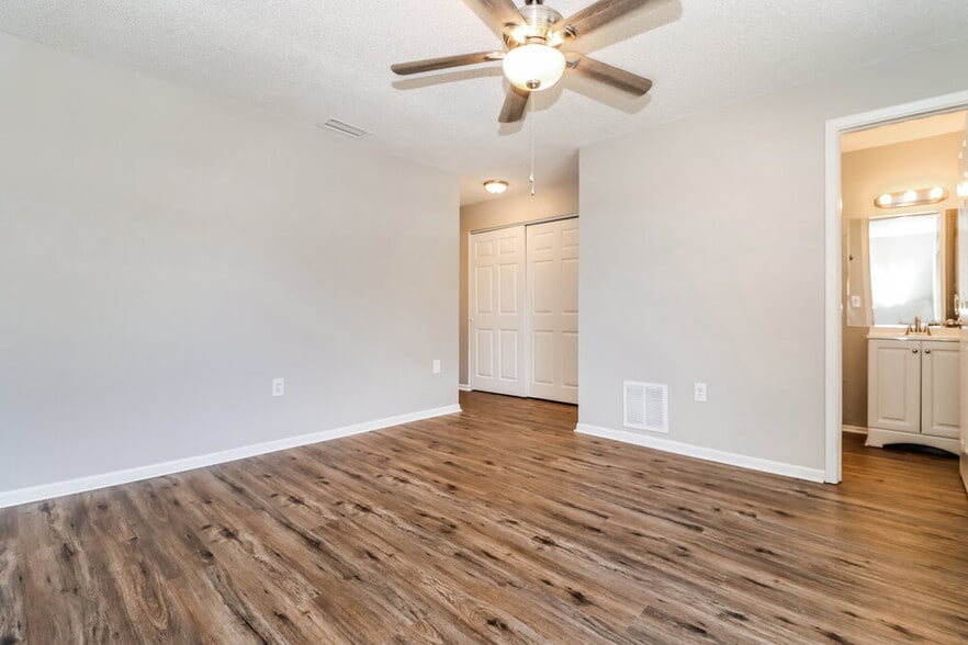 Building Photo - 3216 Kismet Ct