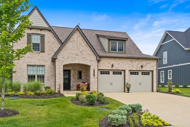 Building Photo - Spotless rental home in the highly sought-after McDaniels neighborhood in College Grove