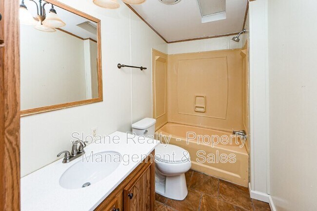 Building Photo - 3244 Thompson Heyward Dr