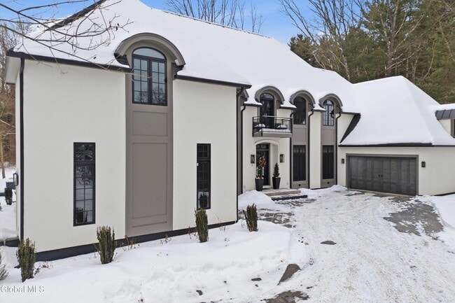 Building Photo - 15 Joshua Rd