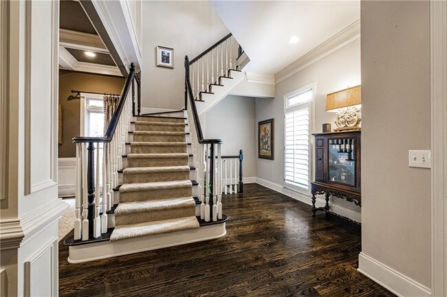 Building Photo - 1122 Ashton Bluff Dr NE