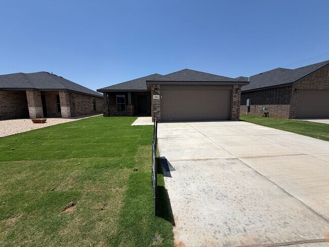 Building Photo - Brand New 3/2: FRENSHIP ISD!