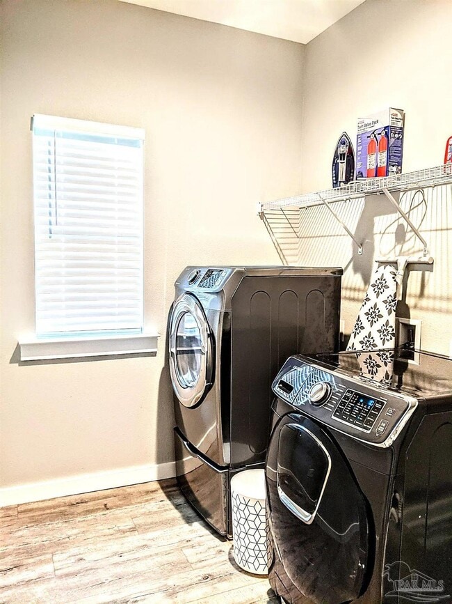 Building Photo - 5446 Medina Rd