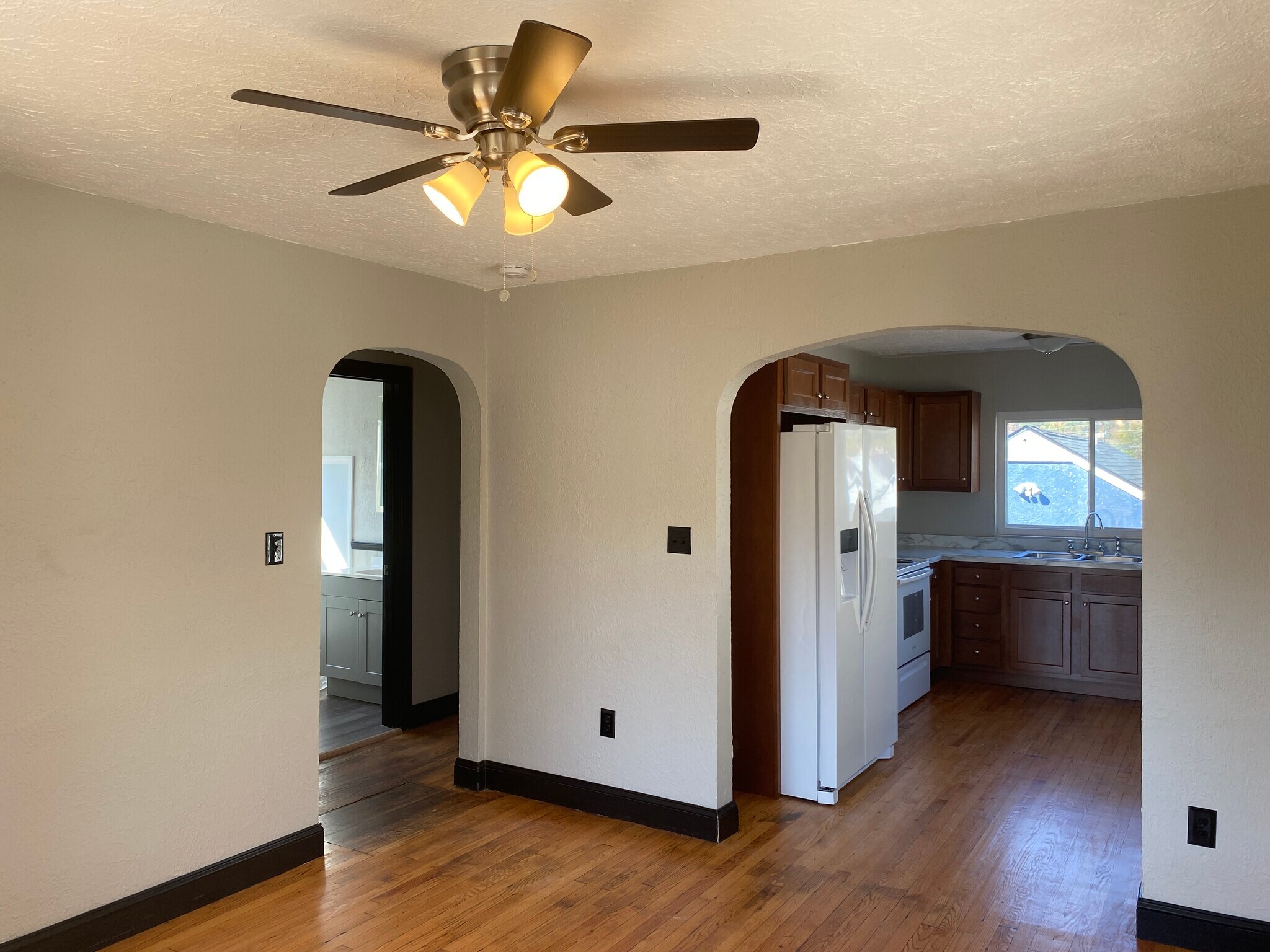 Building Photo - 4814 Tennessee St